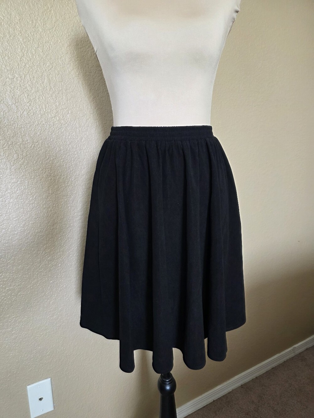 Seechoslo Girls Corduroy Skirt A-Line Elastic High Waist Ribbed Skater Skirt - Picture 6 of 6